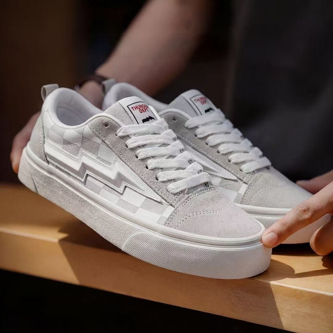 Fashion Comfortable Mesh Shoes - Anti Loop Rubber 评论和价格